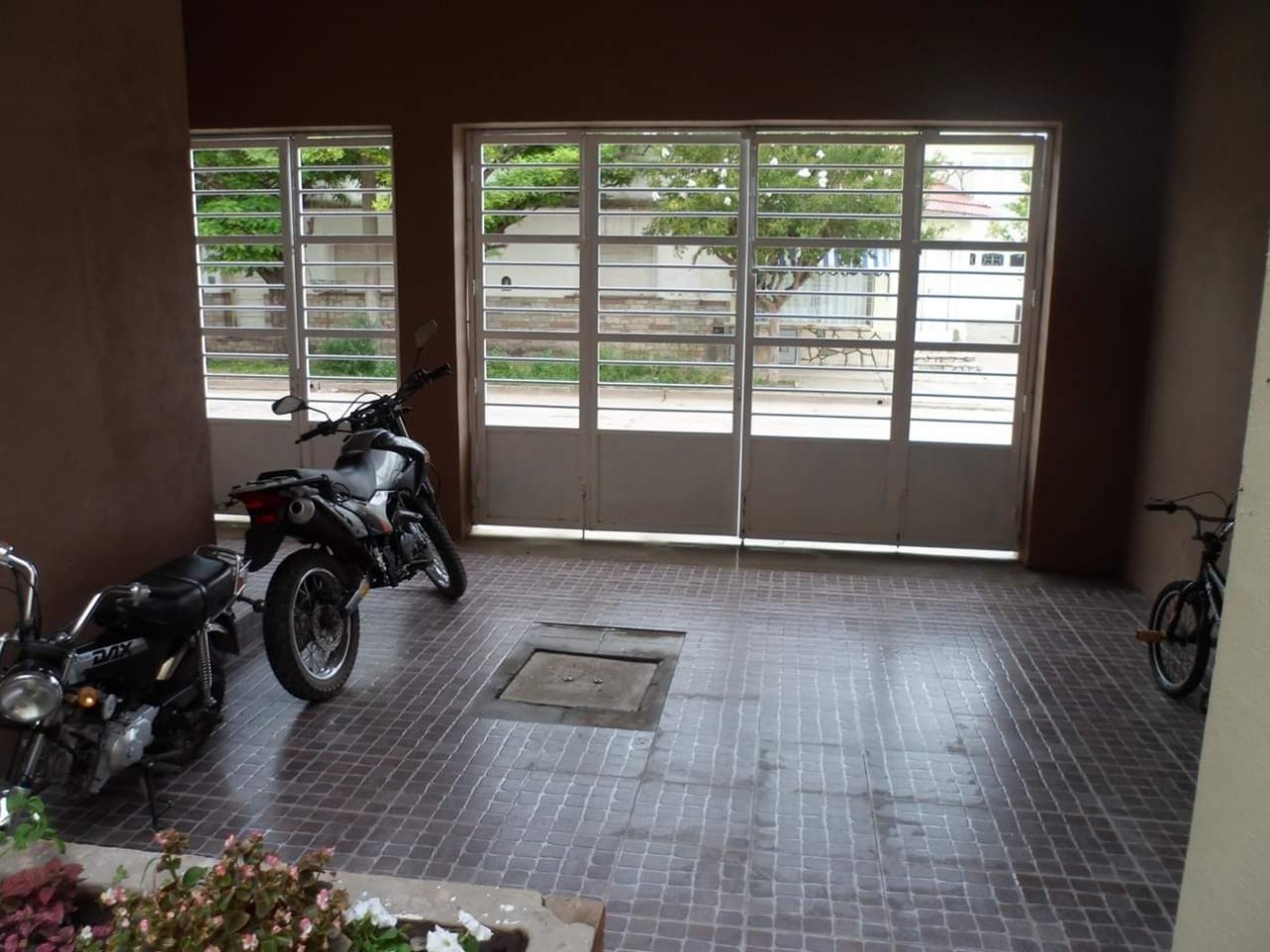 Casa centrica en venta!