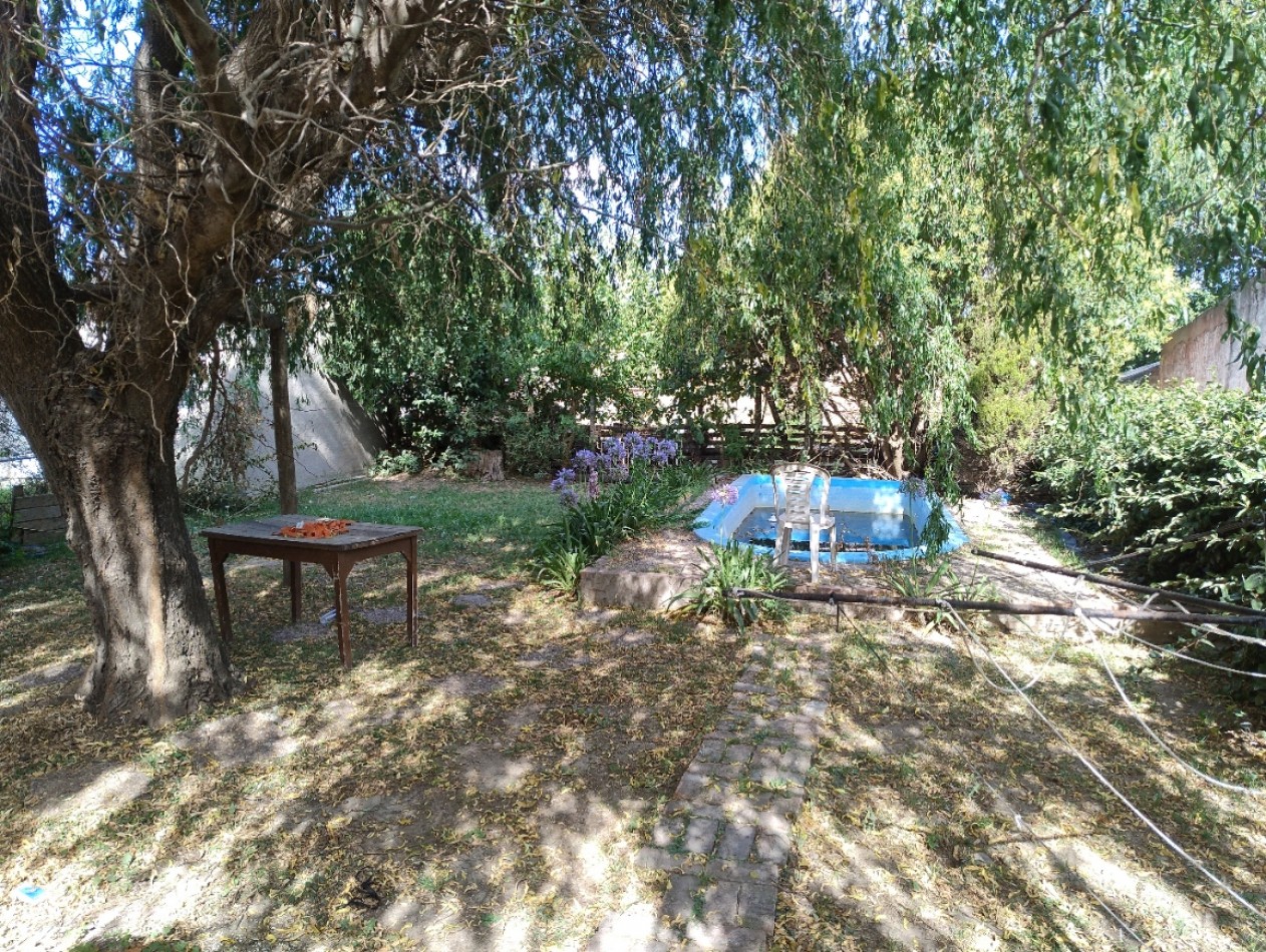 Casa en venta. Chacabuco 360