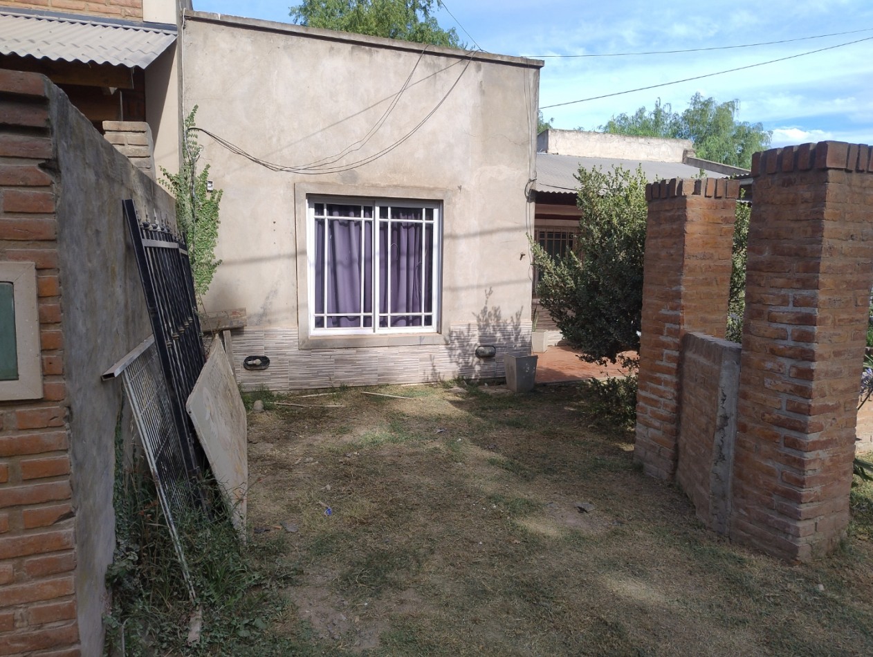 Casa en venta. Chacabuco 360