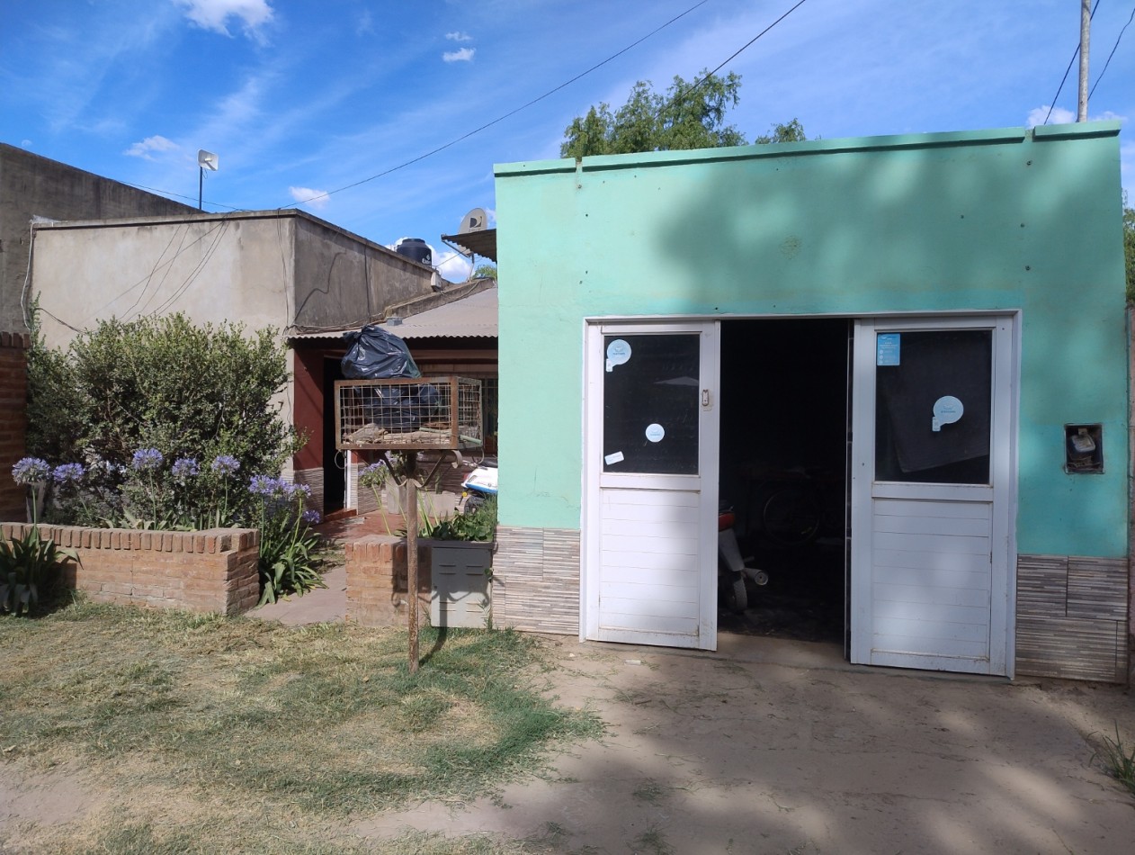 Casa en venta. Chacabuco 360