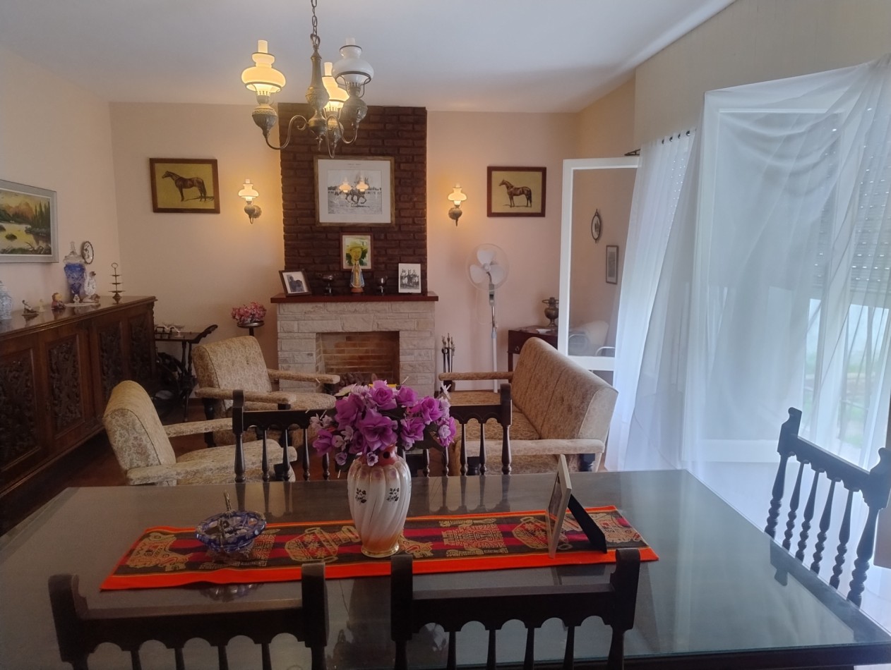 Casa en venta! Pedro Gambaro 1157