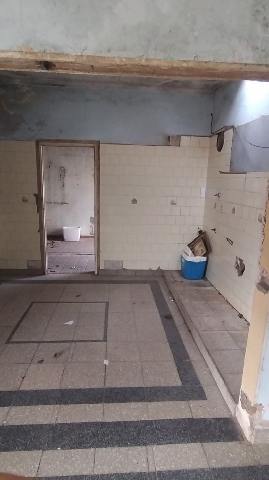 Casa centrica a remodelar
