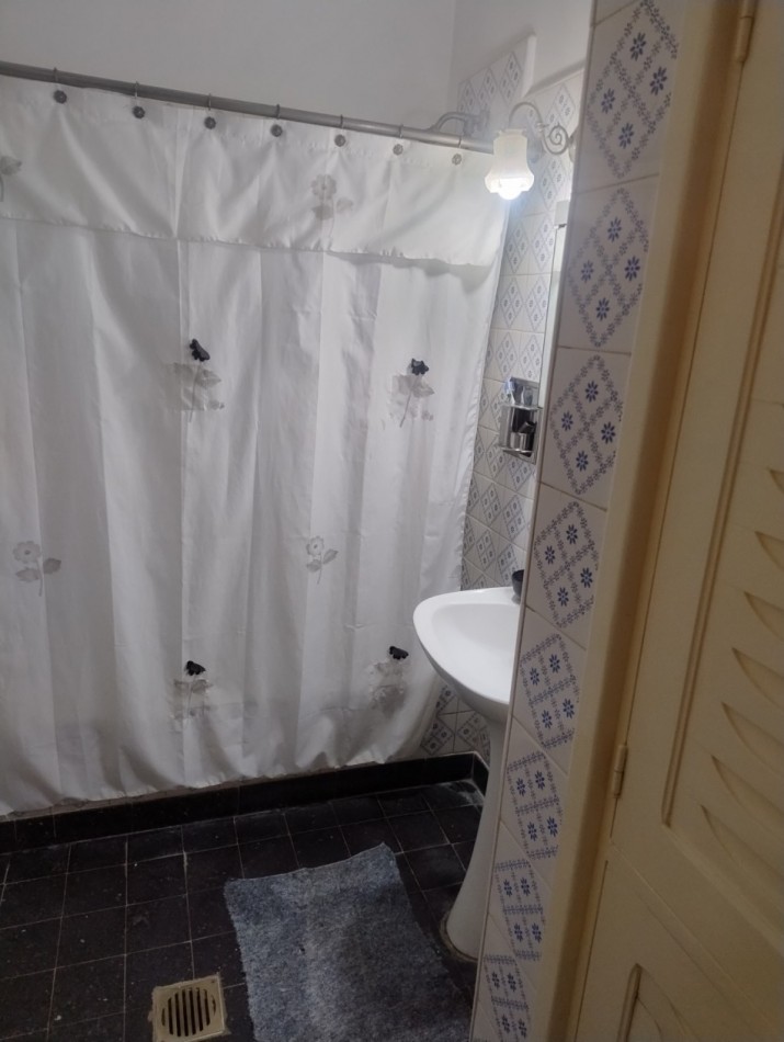 Casa en venta! Pedro Gambaro 1157